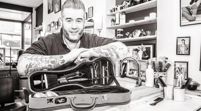 Rockabilly-Friseur Jan Boecker aus Kiel