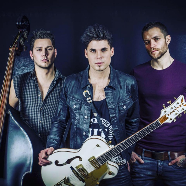 auf ein Bier mit dem John Lindberg Trio rockin' and rollin'